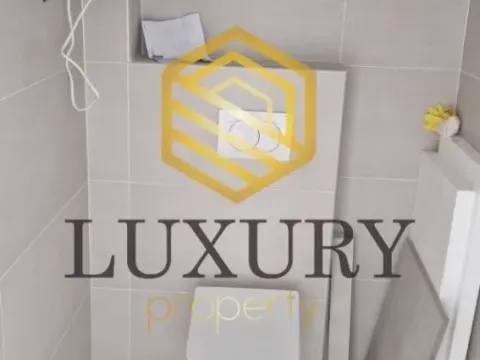 Rent, office space, 50m², Stari Aerodrom, Podgorica - image 3