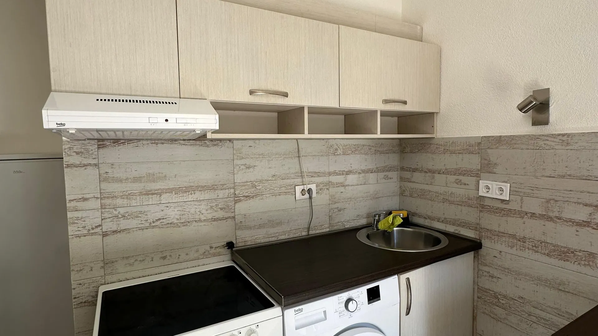 Izdavanje, jednosoban stan, 45m², Centar, Tivat