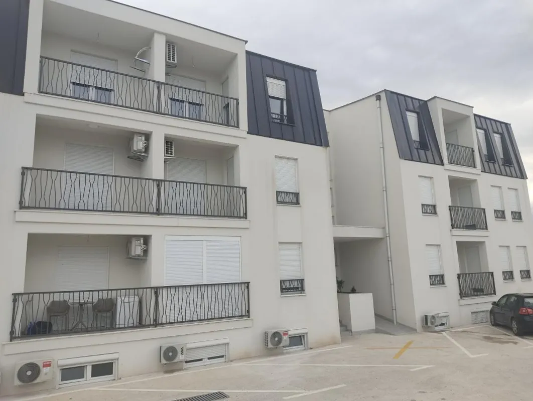 Prodaja, jednosoban stan, 49m², Donja Gorica, Podgorica