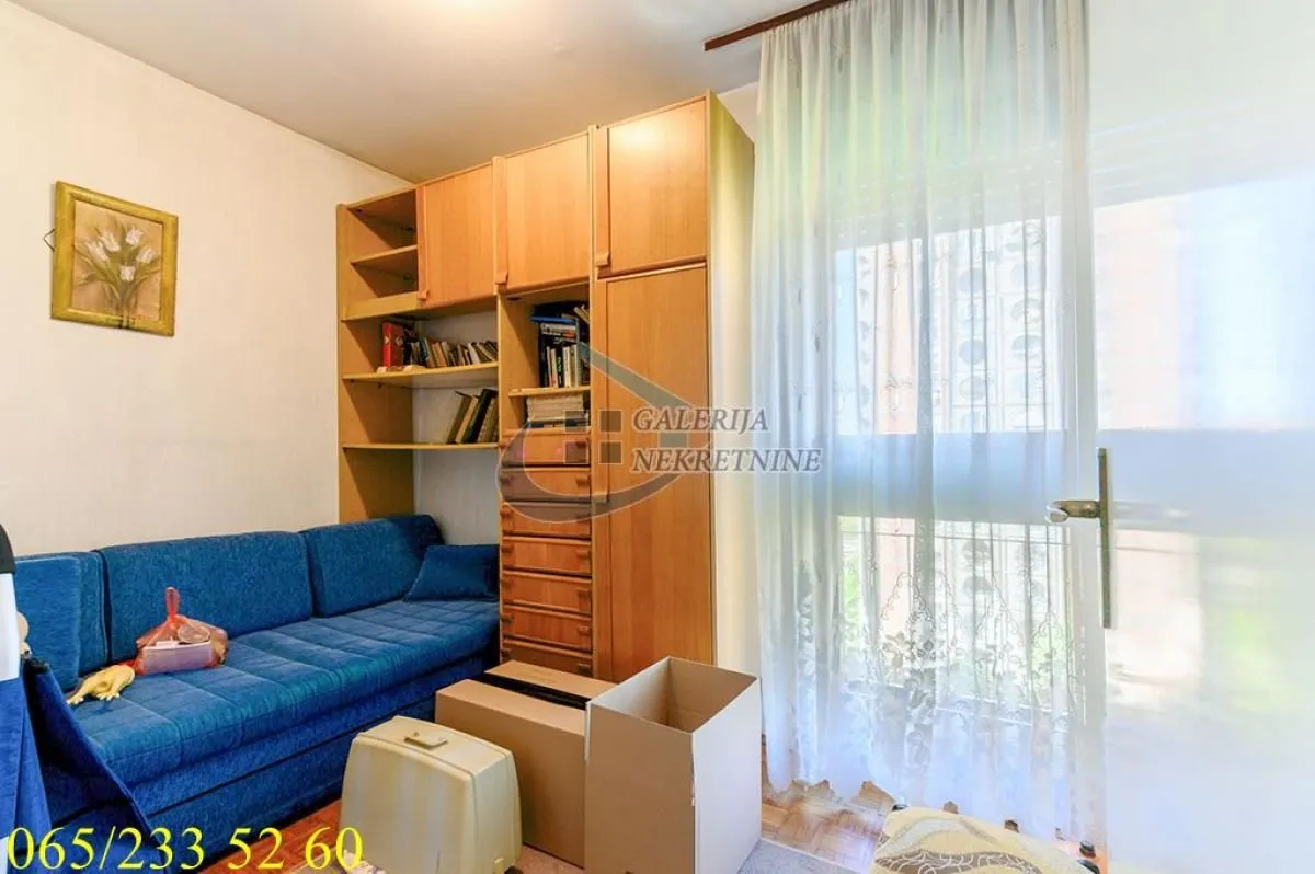 Prodaja, trosoban stan, 92m², Vidikovački venac, Rakovica