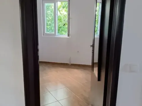 Prodaja, kuća, 83m², Donja Gorica, Podgorica - image 4