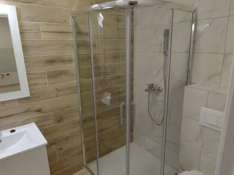 Izdavanje, dvosoban stan, 45m², Petrovaradin, Novi Sad - image 8