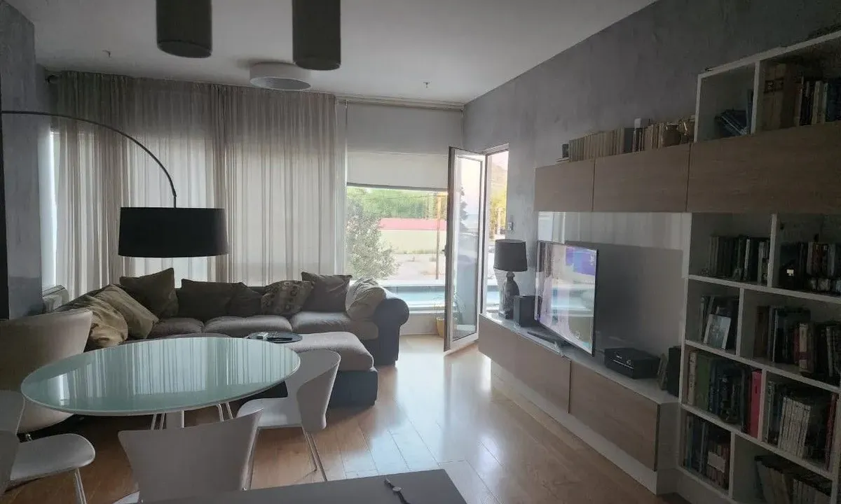 Prodaja, dvosoban stan, 87m², Budva, Crna Gora