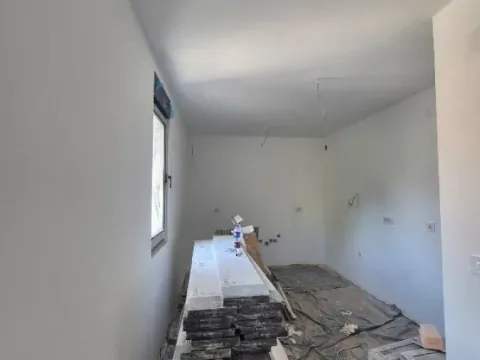 Sale, three bedroom apartment, 78m², Južni Bulevar, Vračar Sve Podlokacije - image 4