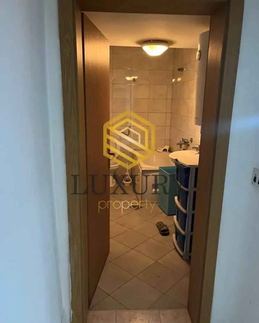Prodaja, jednosoban stan, 45m², Momišići, Podgorica