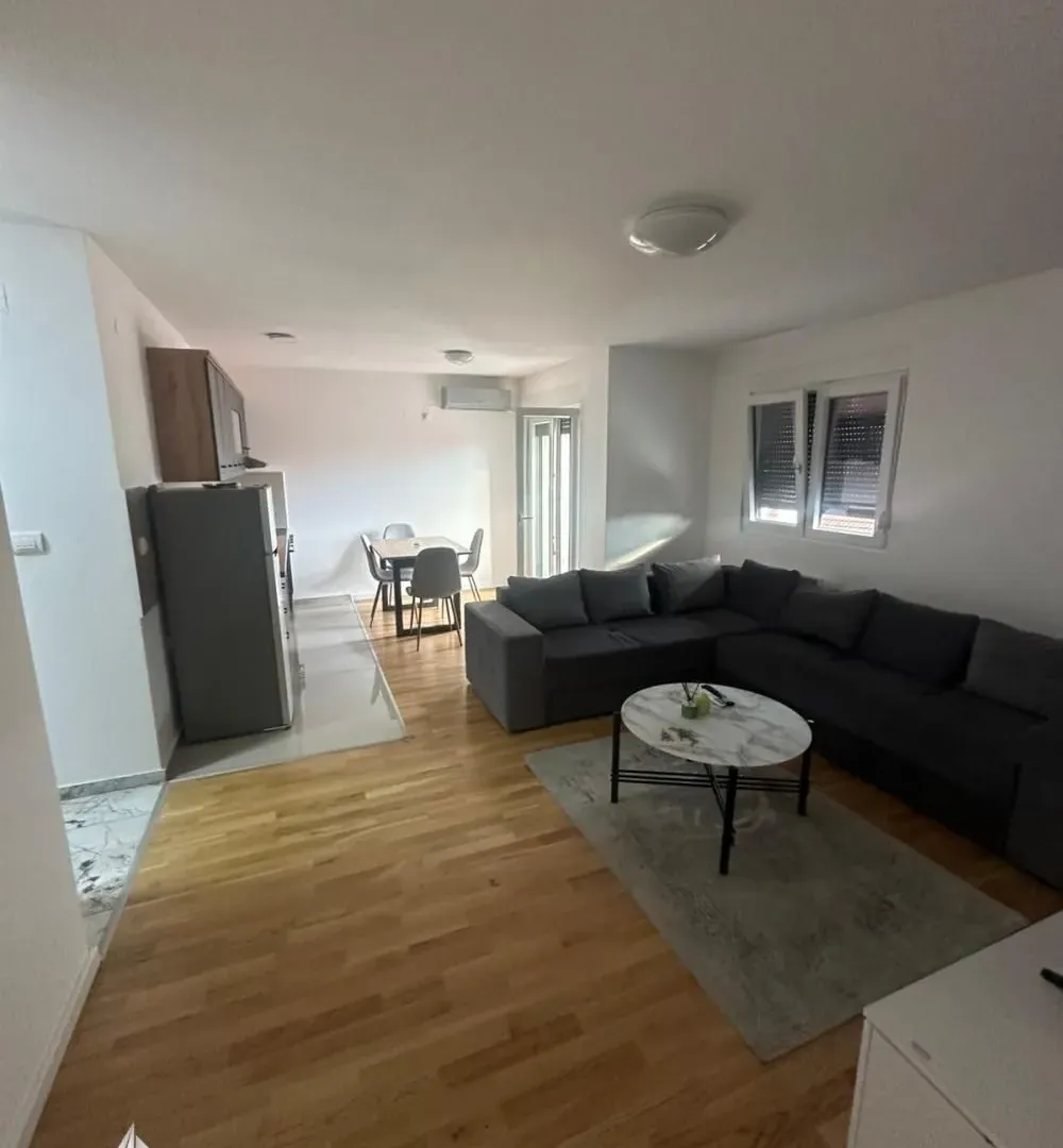 Izdavanje, trosoban stan, 57m², Kaludjerica, Grocka
