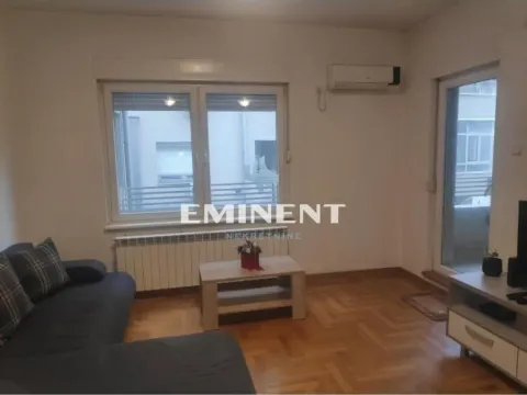 Izdavanje, dvosoban stan, 46m², Tašmajdan, Palilula Sve Podlokacije - image 2