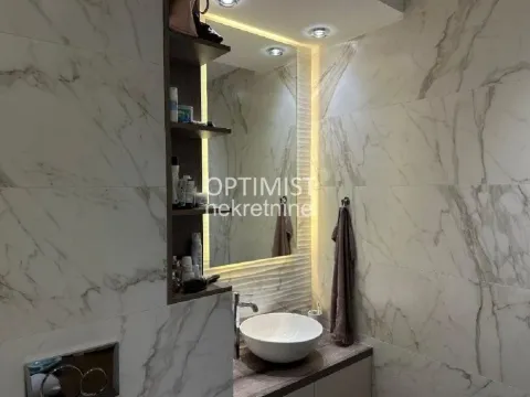 Prodaja, četvorosoban stan, 110m², Južni Bulevar, Vračar Sve Podlokacije - image 13