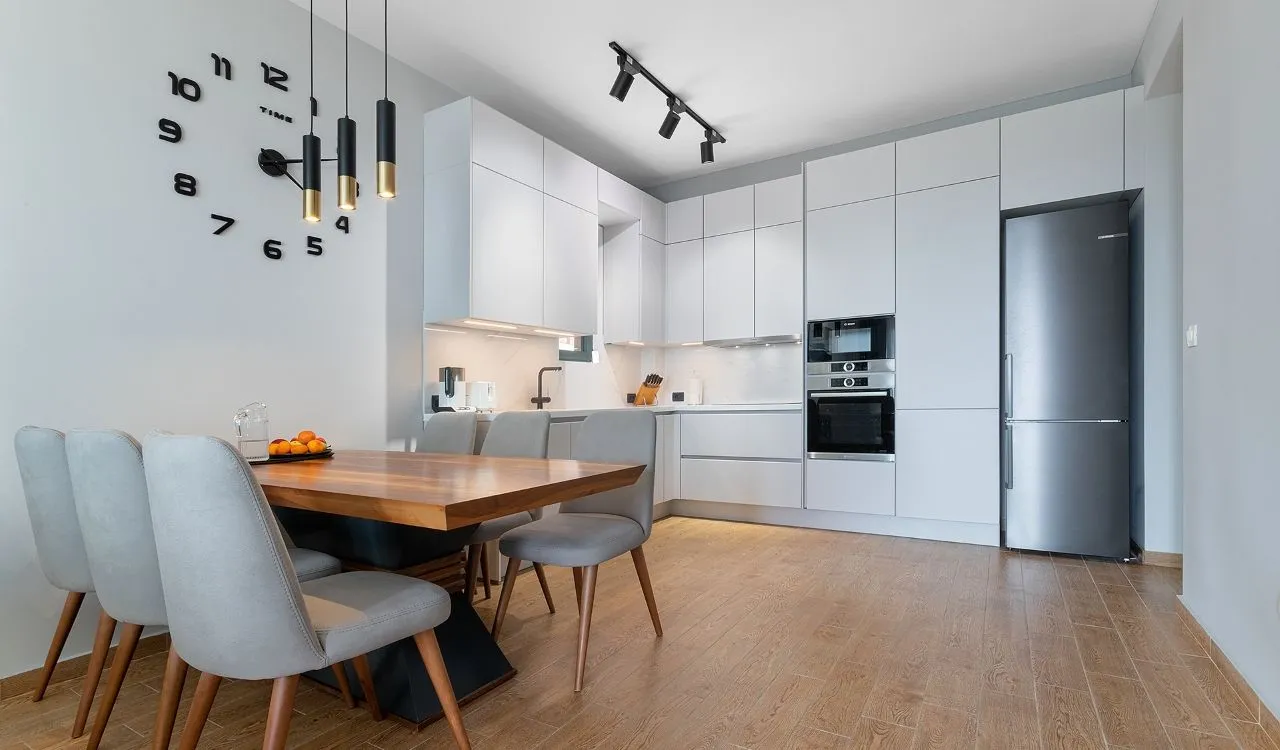 Prodaja, dvosoban stan, 81m², Bečići, Budva