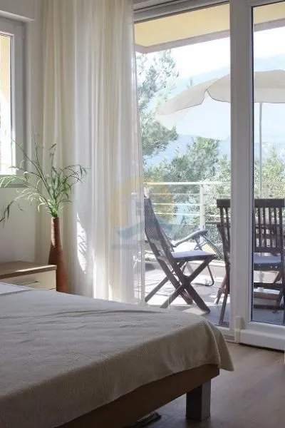 Sale, two bedroom apartment, 108m², Dobrota, Kotor