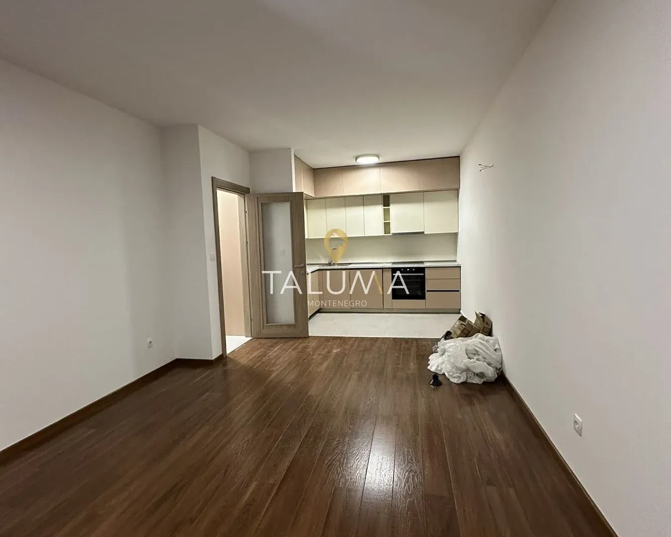 Izdavanje, jednosoban stan, 56m², City Kvart, Podgorica