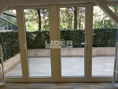 Sale, four bedroom apartment, 84m², Bezanijska Kosa 1, Bežanijska Kosa Sve Podlokacije