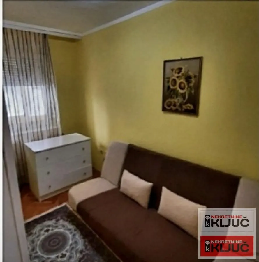 Izdavanje, jednosoban stan, 40m², Grbavica, Novi Sad Sve Podlokacije