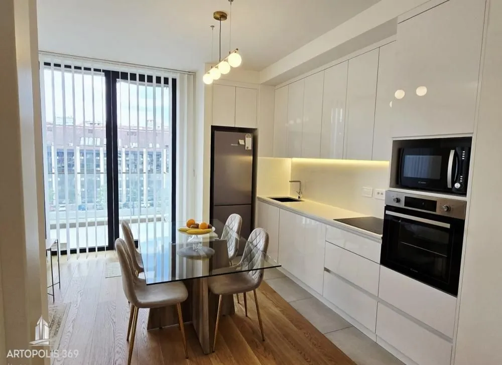 Sale, three bedroom apartment, 77m², Savski Venac, Beograd