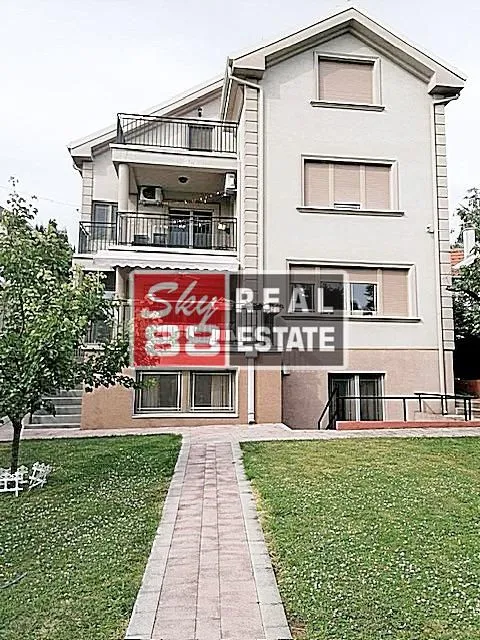 Rent, house, 565m², Savski Venac, Beograd