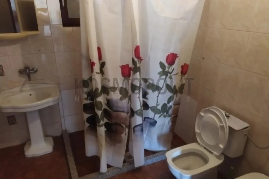 Prodaja, kuća, 389m², Zemun Sve Podlokacije, Beograd