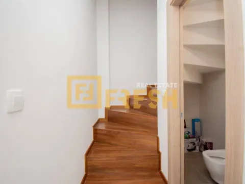 Izdavanje, dvosoban stan, 70m², Master Kvart, Podgorica - image 11