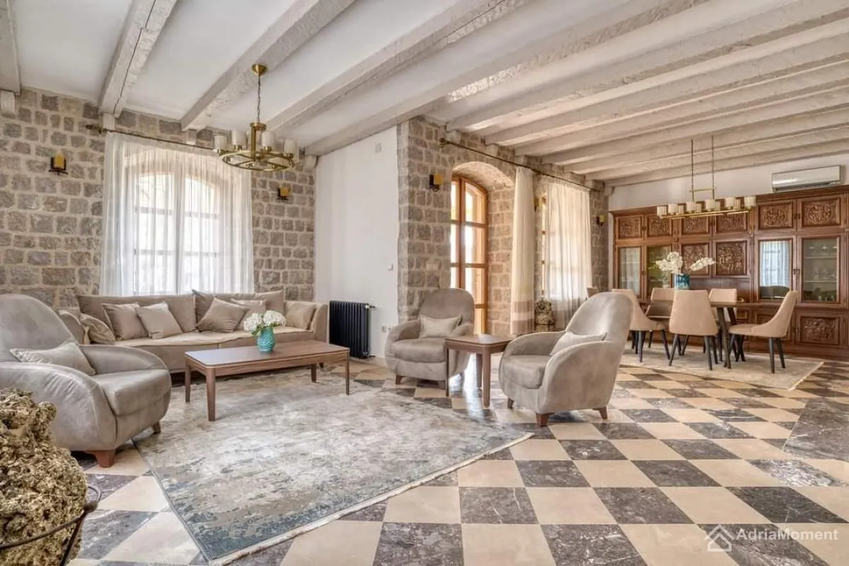 Sale, house, 500m², Reževići, Budva