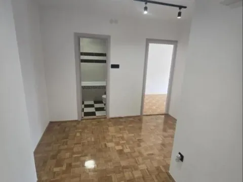 Prodaja, dvosoban stan, 60m², Novo naselje, Novi Sad - image 26