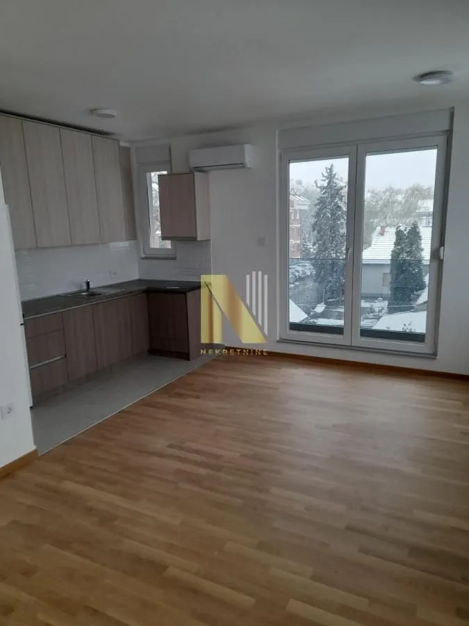 Izdavanje, dvosoban stan, 52m², Telep, Novi Sad Sve Podlokacije