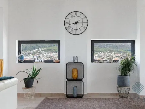 Prodaja, dvosoban stan, 136m², Centar, Bar - image 9