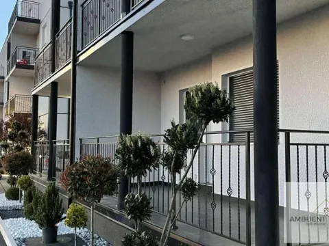 Prodaja, dvosoban stan, 47m², Surčin, Beograd - image 2