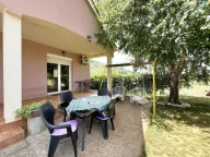 Prodaja, kuća, 233m², Tološi, Podgorica - image 4