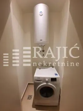 Rent, two bedroom apartment, 57m², Savski Venac, Beograd - image 13