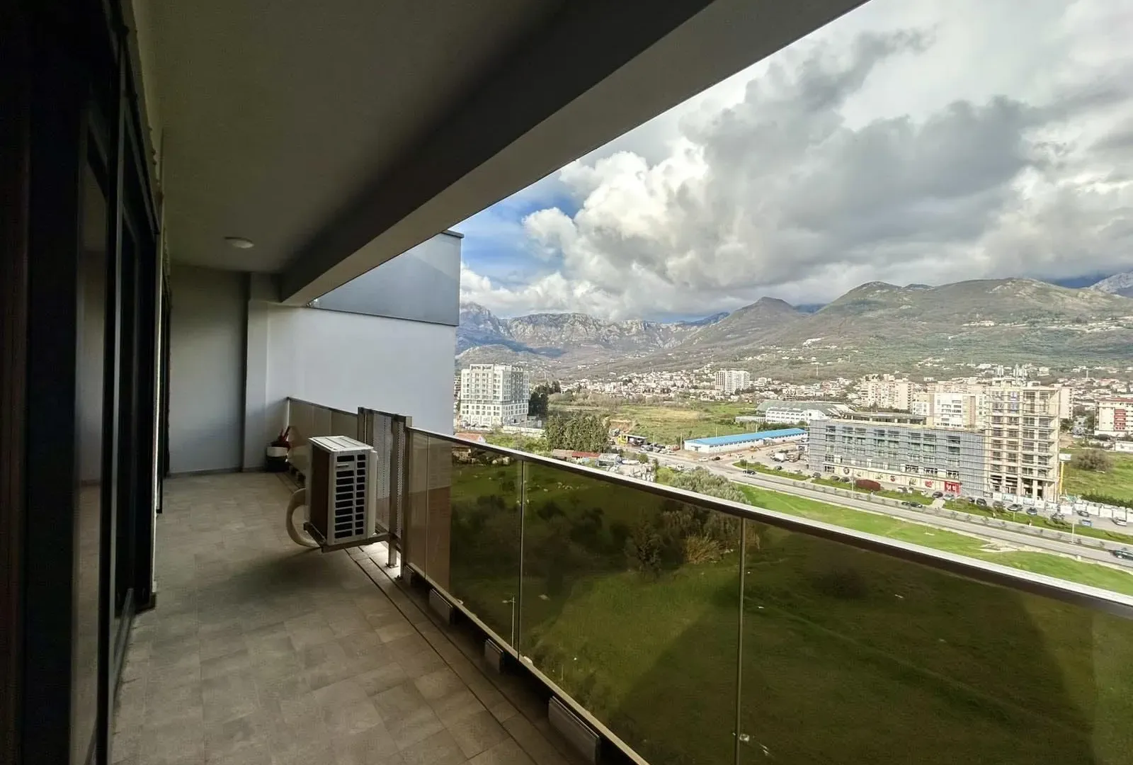 Sale, one bedroom apartment, 72m², Bar, Crna Gora