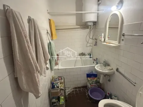 Prodaja, dvosoban stan, 49m², Karaburma, Palilula Sve Podlokacije - image 9