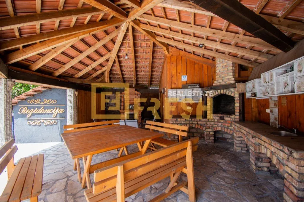 Rent, house, 330m², Zeta, Podgorica