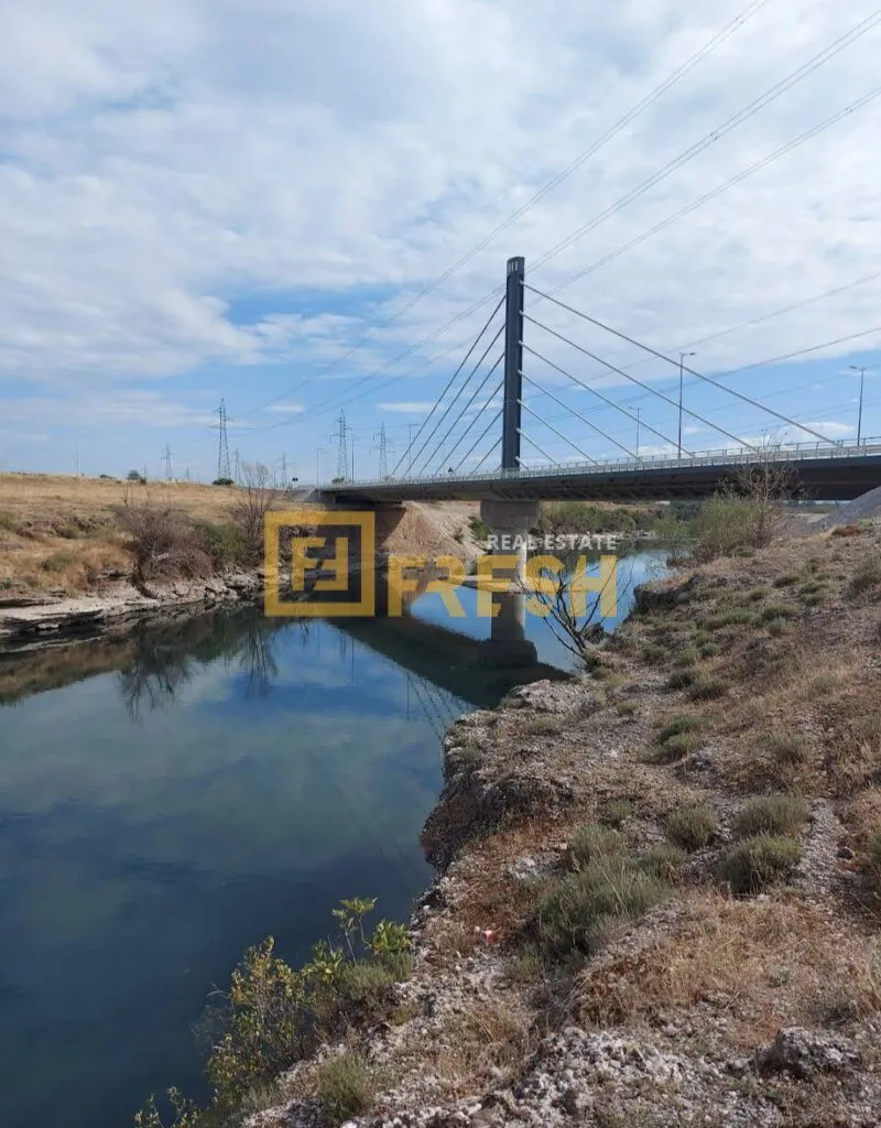 Prodaja, plac, 2300m², Donja Gorica, Podgorica