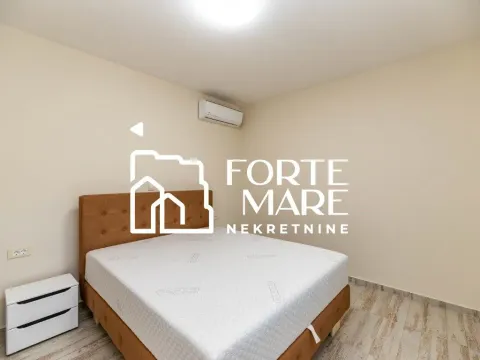 Sale, house, 220m², Zelenika, Herceg Novi - image 9