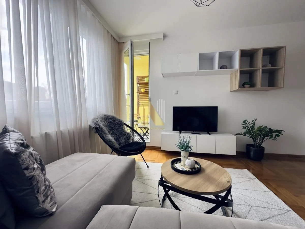 Izdavanje, dvosoban stan, 41m², Podbara, Novi Sad Sve Podlokacije