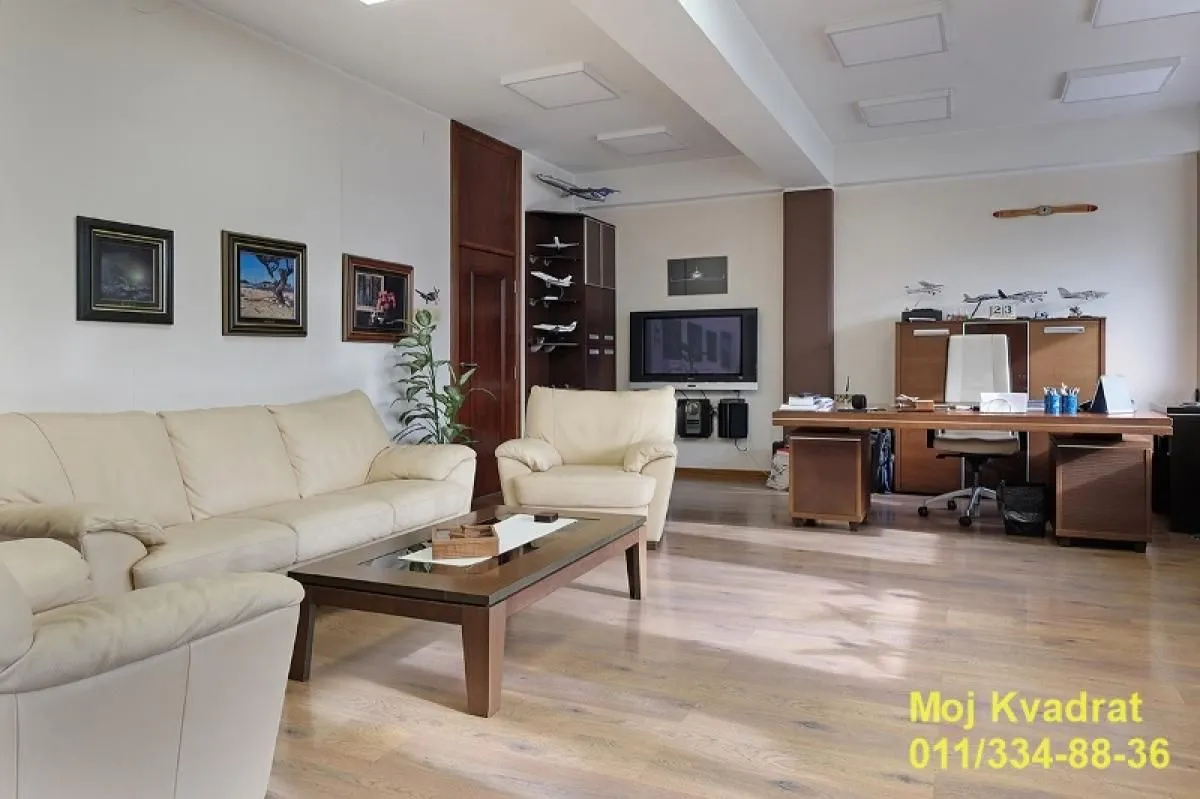 Rent, office space, 653m², Stari Merkator, Novi Beograd Sve Podlokacije