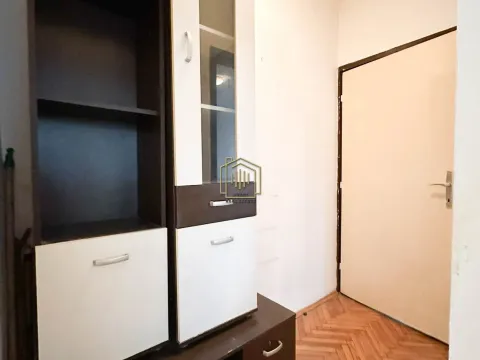 Sale, two bedroom apartment, 75m², Pobrežje, Podgorica - image 2