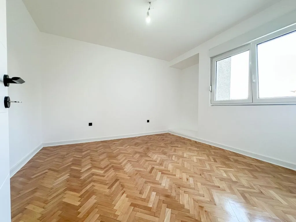 Prodaja, dvosoban stan, 72m², Pobrežje, Podgorica