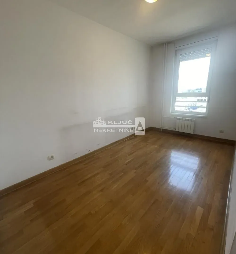 Sale, two bedroom apartment, 52m², Belvil, Beograd