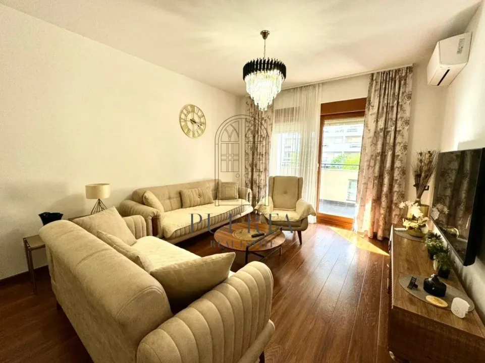 Izdavanje, jednosoban stan, 57m², Master Kvart, Podgorica