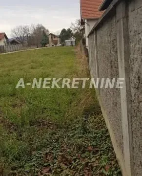 Izdavanje, plac, 2000m², Veternik, Novi Sad Sve Podlokacije - image 2