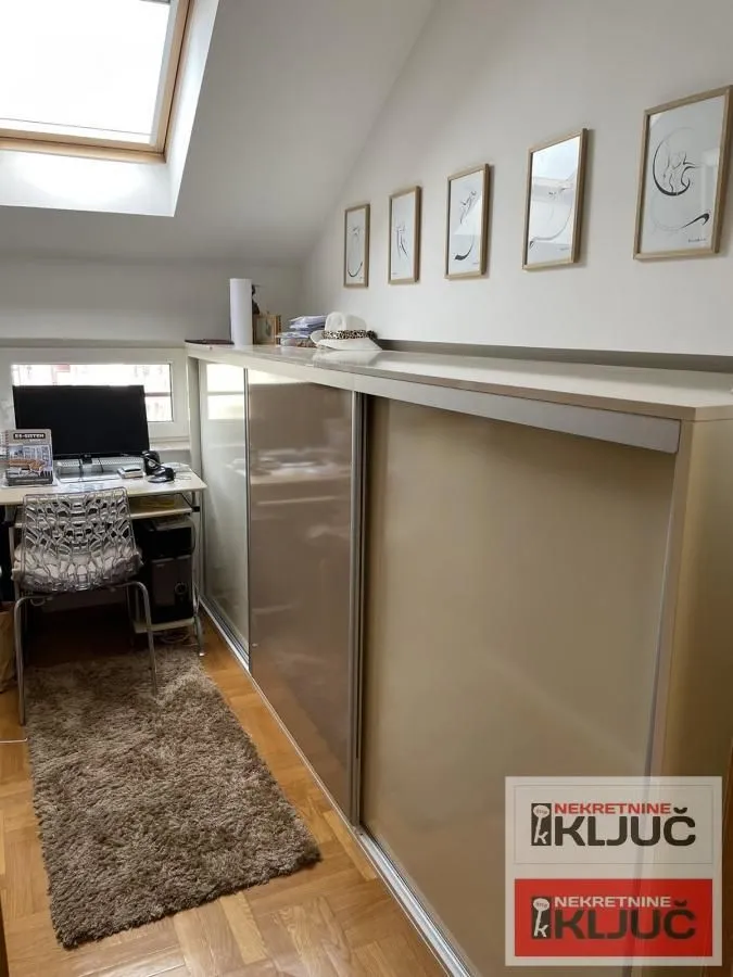 Prodaja, četvorosoban stan, 124m², Grbavica, Novi Sad Sve Podlokacije