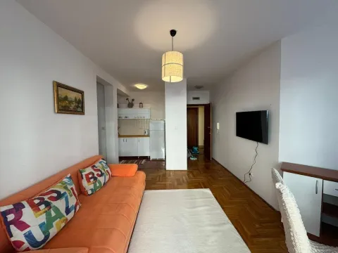Sale, one bedroom apartment, 39m², Budva, Crna Gora - image 2