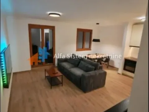 Izdavanje, trosoban stan, 77m², Autokomanda, Voždovac Sve Podlokacije - image 7