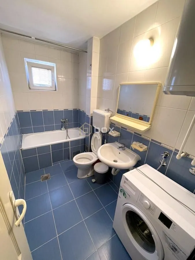 Izdavanje, jednosoban stan, 43m², Crveni Krst, Niš