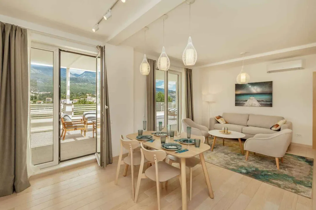 Prodaja, jednosoban stan, 65m², Igalo, Herceg Novi