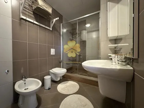 Izdavanje, trosoban stan, 105m², Ljubović, Podgorica - image 9