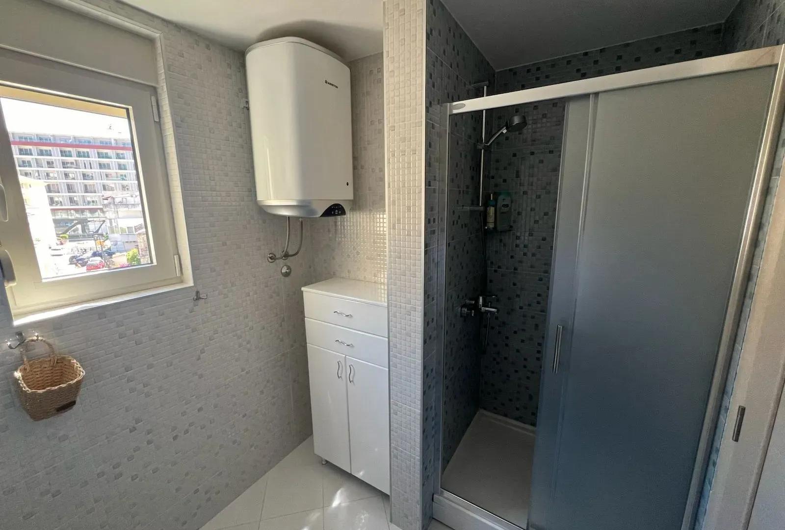 Rent, one bedroom apartment, 52m², Centar, Budva