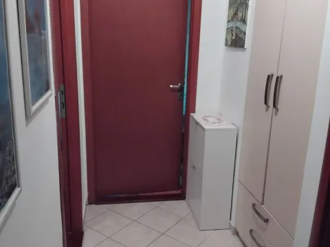 Rent, one bedroom apartment, 42m², Krivi Most, Podgorica - image 6