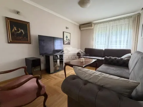 Stan in Čukarica