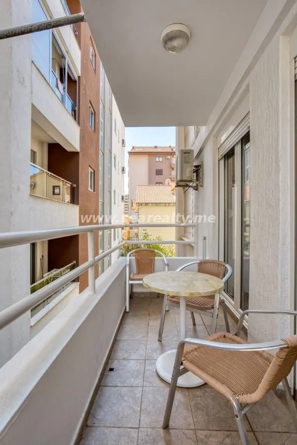 Rent, two bedroom apartment, 45m², Budva, Crna Gora